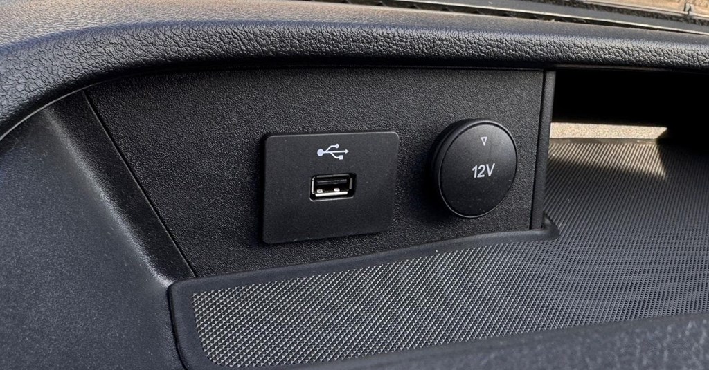 Foto 13 FORD-TRANSIT CUSTOM TREND COMBI 9   3MCJ