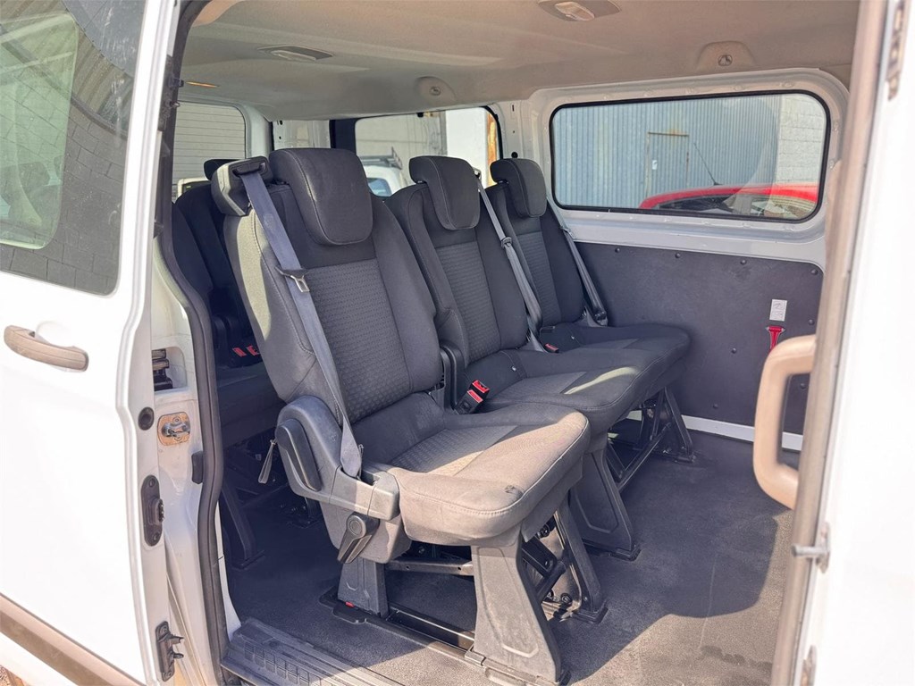 Foto 7 FORD-TRANSIT CUSTOM TREND COMBI 9   3MCJ