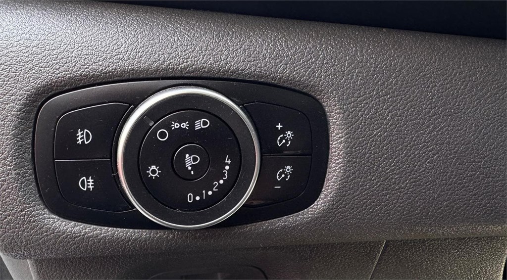 Foto 9 FORD-TRANSIT CUSTOM TREND COMBI 9   3MCJ