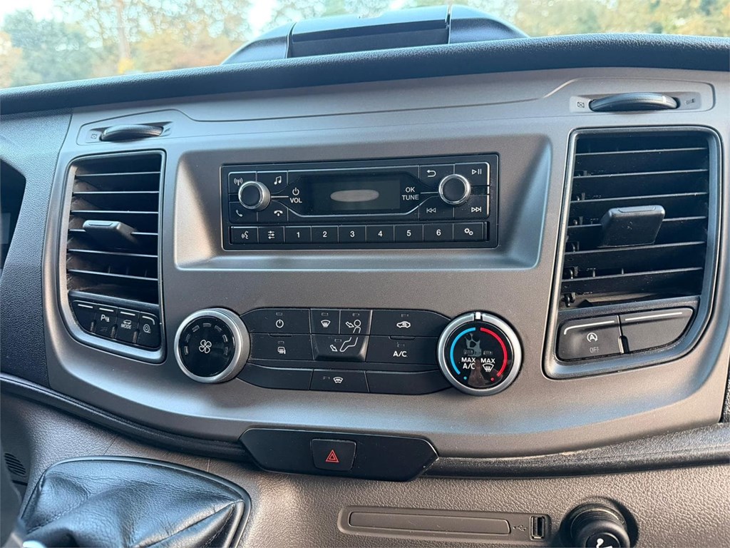 Foto 13 FORD-TRANSIT CUSTOM VAN HYBRID L1H1 53LRK