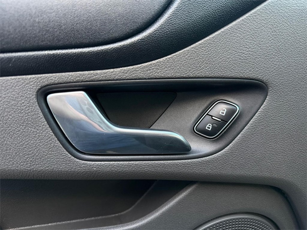 Foto 8 FORD-TRANSIT CUSTOM VAN HYBRID L1H1 53LRK