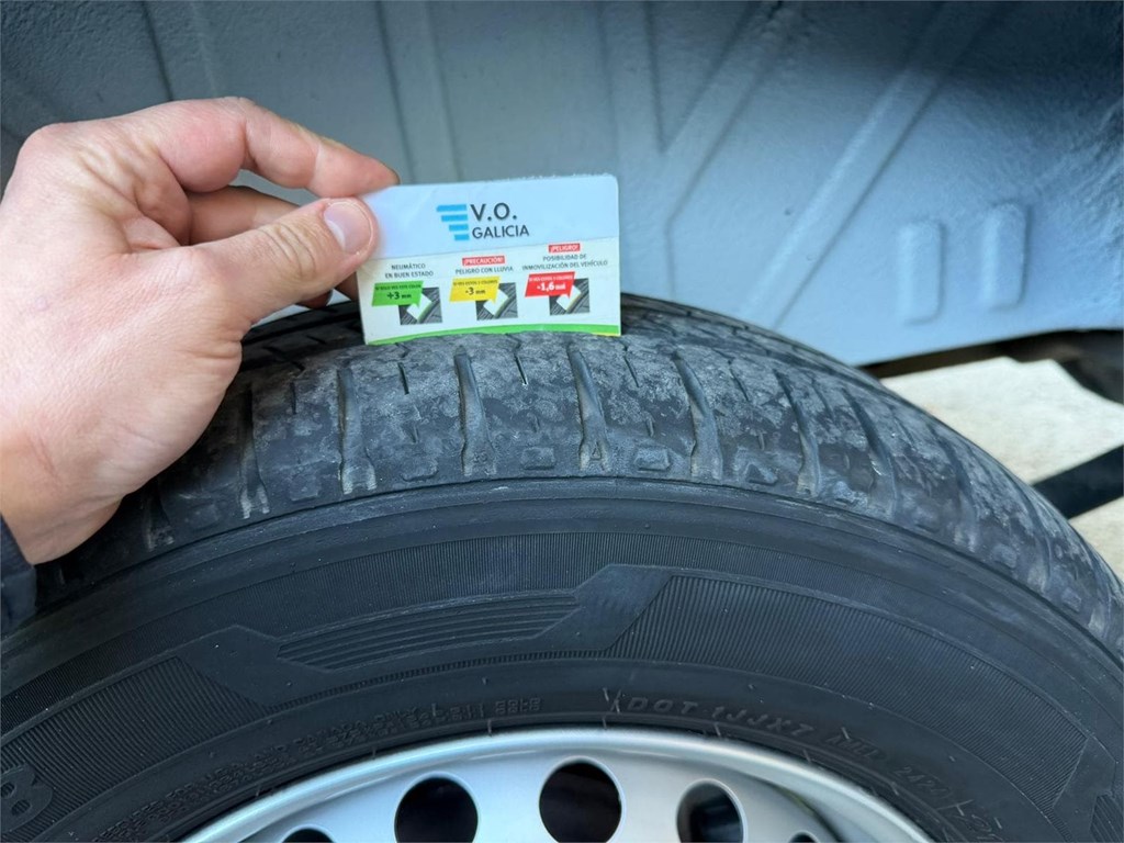 Foto 18  FORD-TRANSIT CUSTOM VAN HYBRID L1H1 6LXN