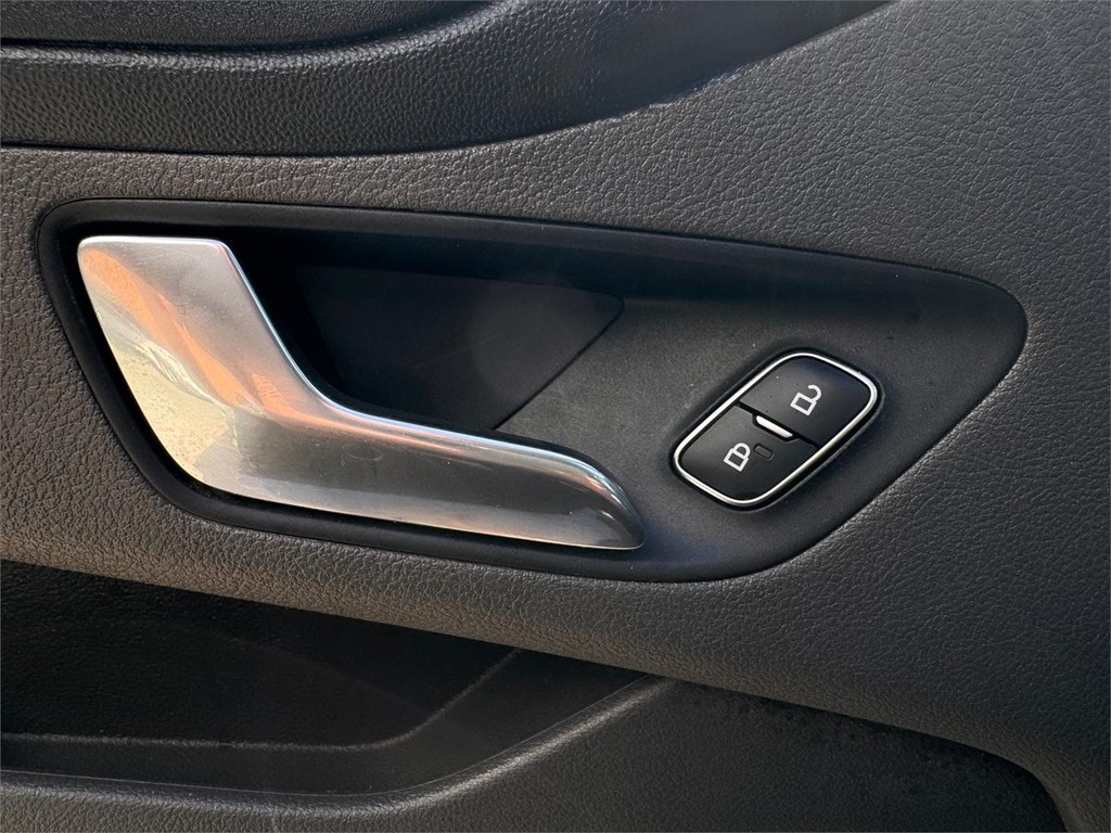 Foto 8 FORD-TRANSIT CUSTOM VAN  HYBRID L1H1 LRK