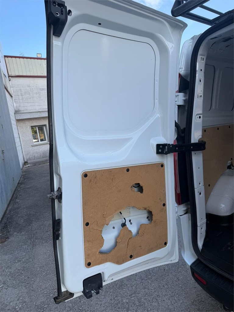 Foto 20 FORD-TRANSIT CUSTOM VAN HYBRID  L2H1 92LXP