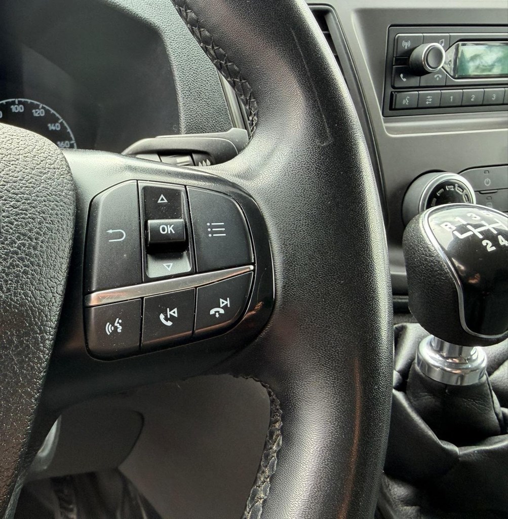 Foto 8 FORD-TRANSIT CUSTOM VAN L2H2 30 2MCD