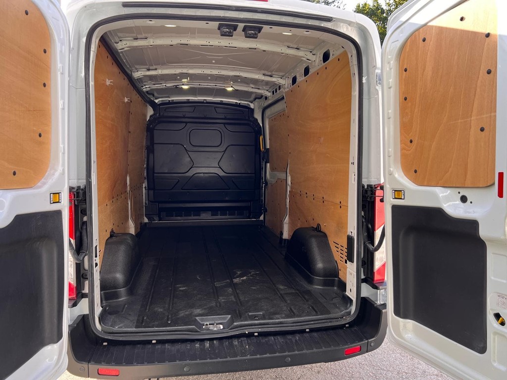 Foto 12 FORD-TRANSIT TREND 350 L3 H2  