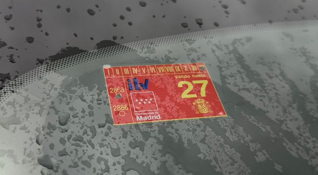 Foto 18 Ford-Transit Trend Doble Cabina 330 L2H2 6 Plazas + Carga LTM