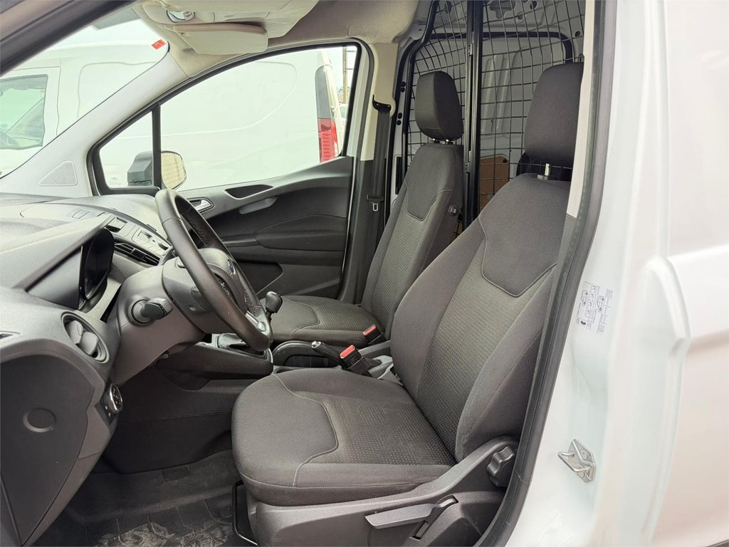 Foto 5 FORD-TRASIT COURIER VAN TREND 6LPH