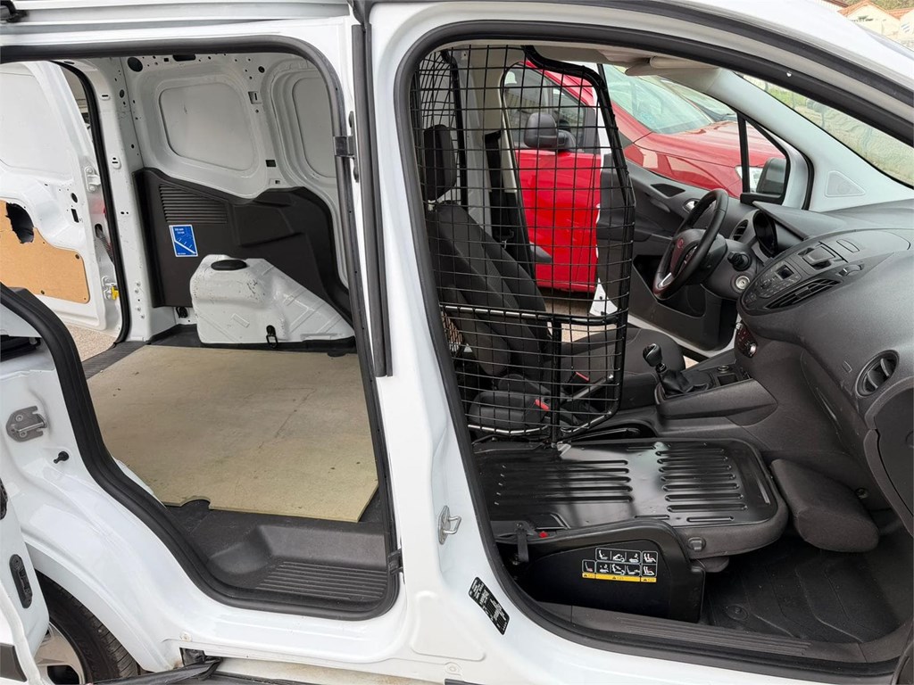 Foto 7 FORD-TRASIT COURIER VAN TREND 6LPH
