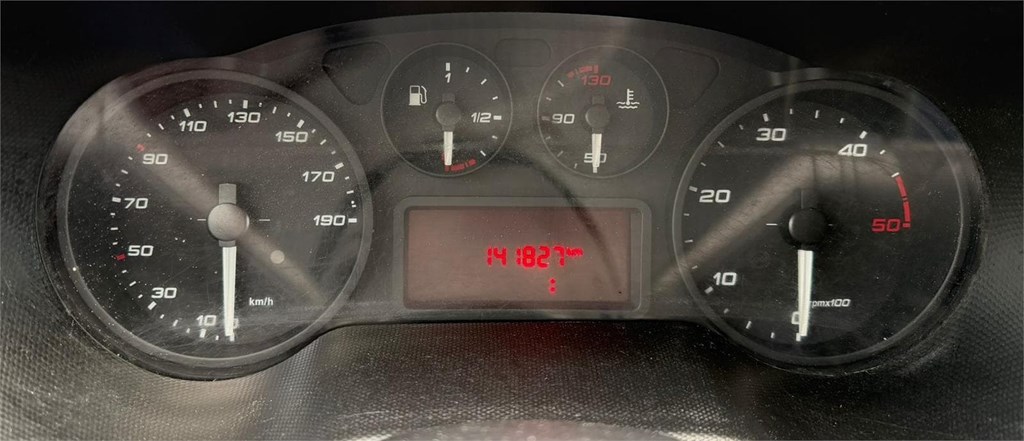 Foto 16 IVECO-DAILY 35C14 BASCULANTE  6KXJ