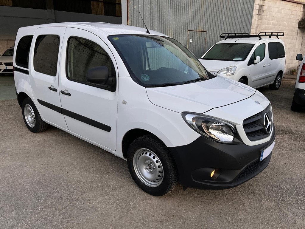 Foto 2 MERCEDES-CITAN 109  COMBI 5 BASE LARGO 33KVF