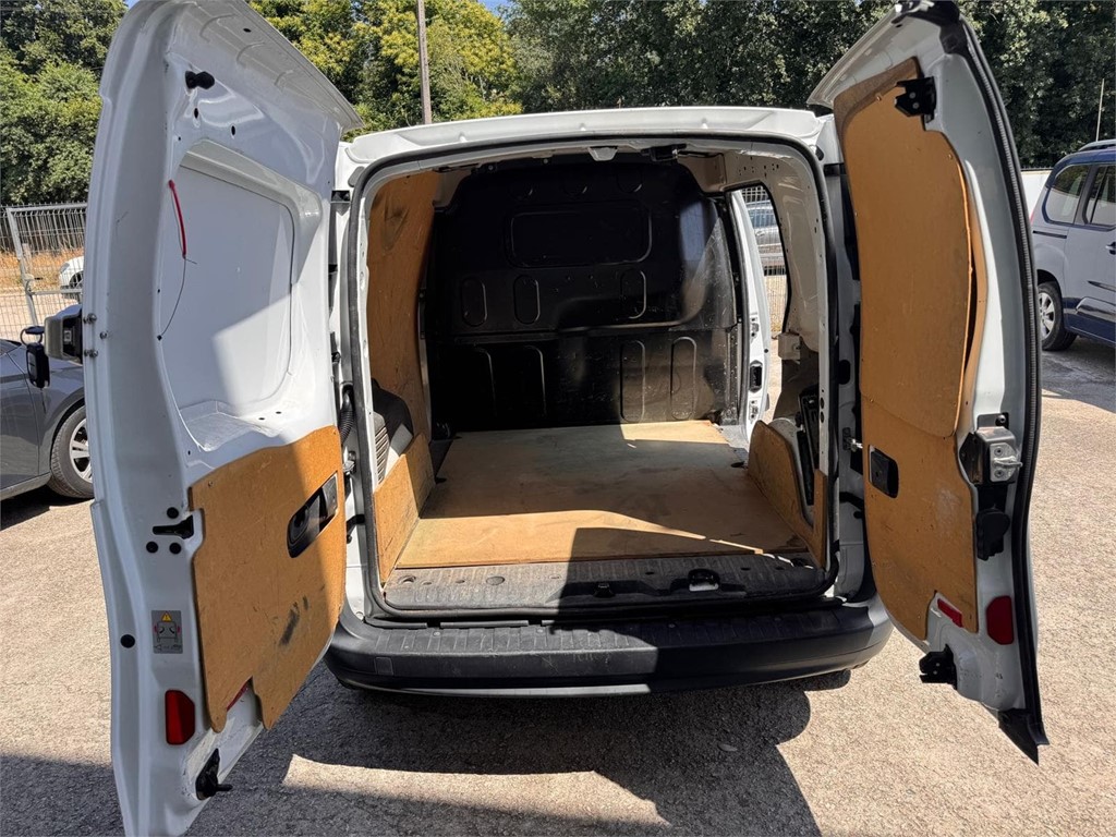 Foto 11 MERCEDES-CITAN 109 LARGO 4LMM