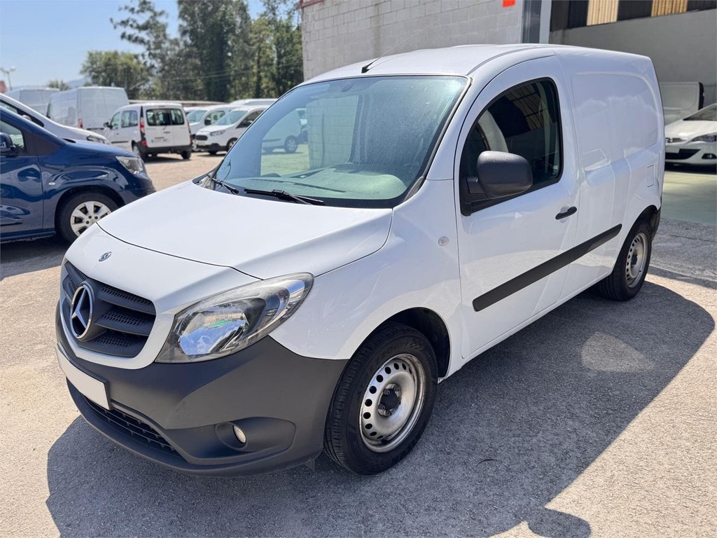 Foto 1 MERCEDES-CITAN 109 LARGO 4LMM