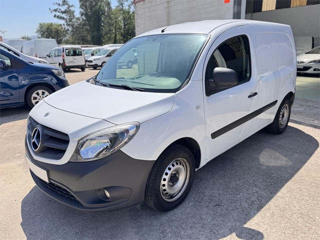 MERCEDES-CITAN 109 LARGO 4LMM