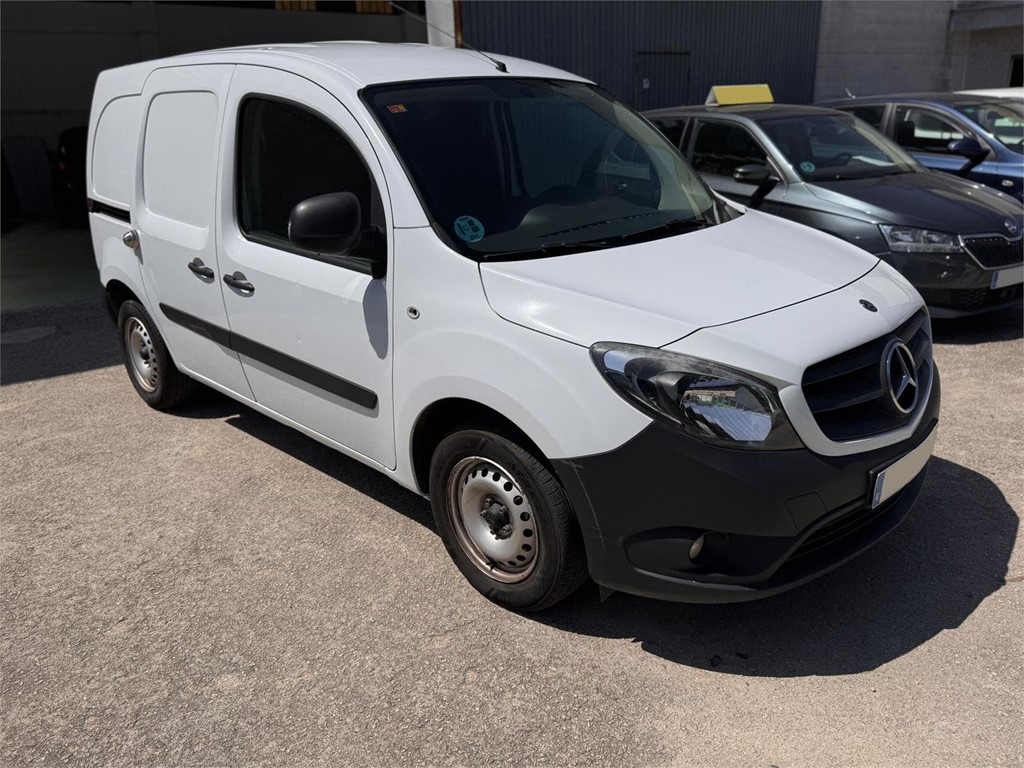 Foto 2 MERCEDES-CITAN 109 LARGO 4LMM