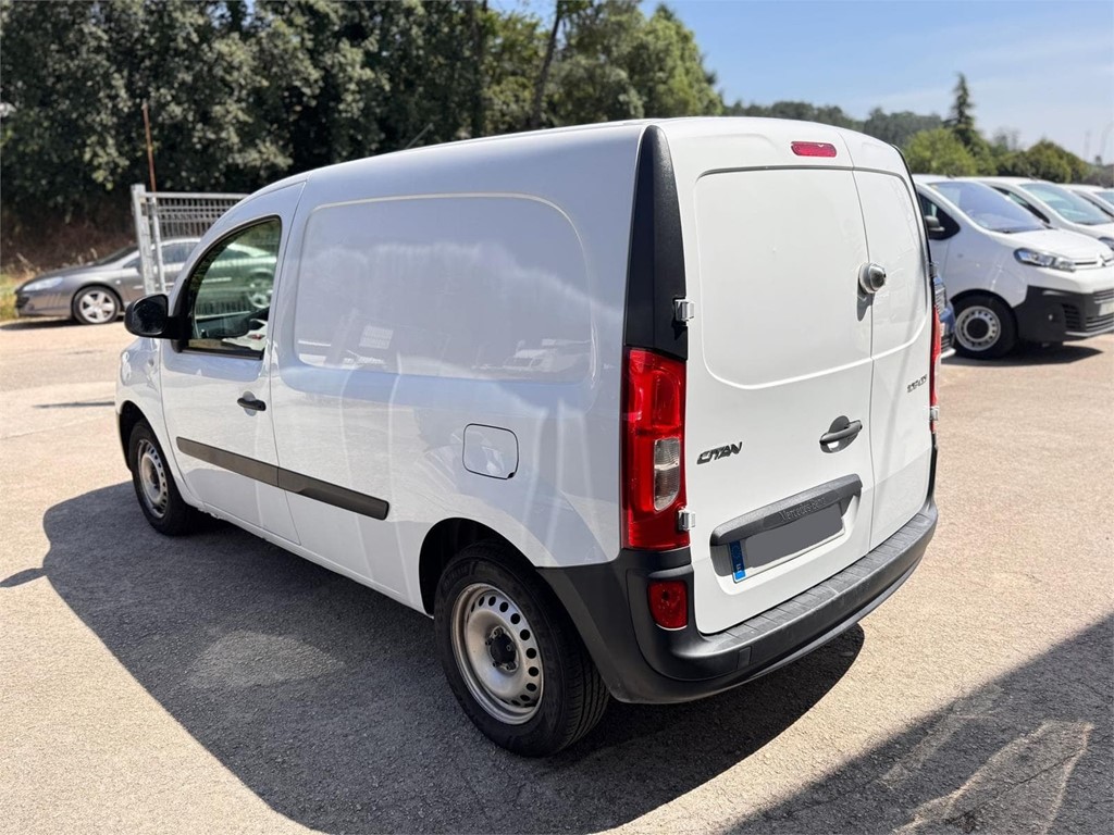 Foto 3 MERCEDES-CITAN 109 LARGO 4LMM