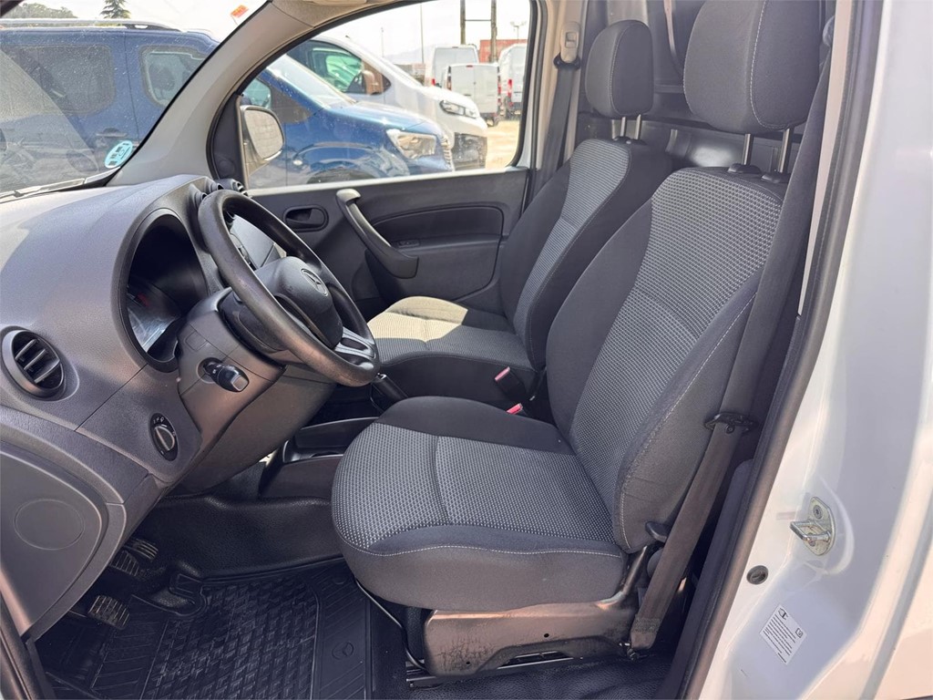 Foto 5 MERCEDES-CITAN 109 LARGO 4LMM