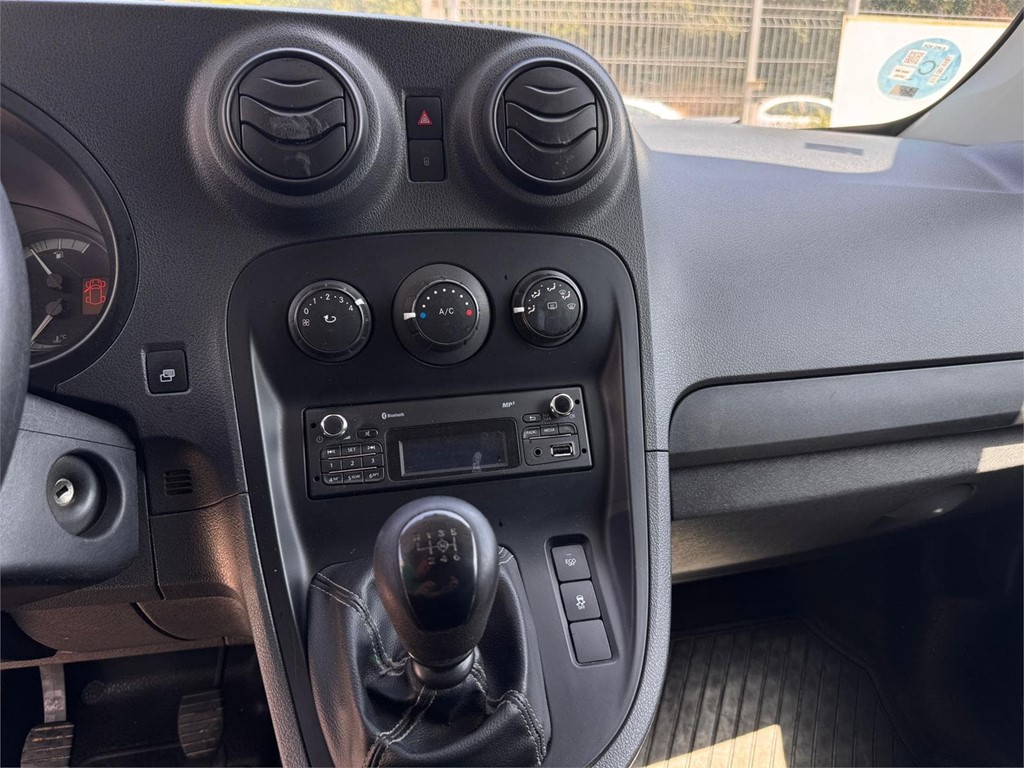 Foto 8 MERCEDES-CITAN 109 LARGO 4LMM