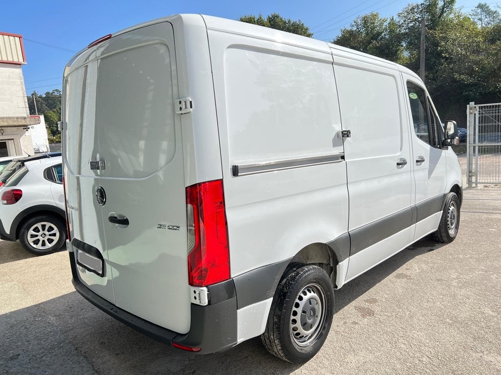 Foto 4 MERCEDES-SPRINTER 211