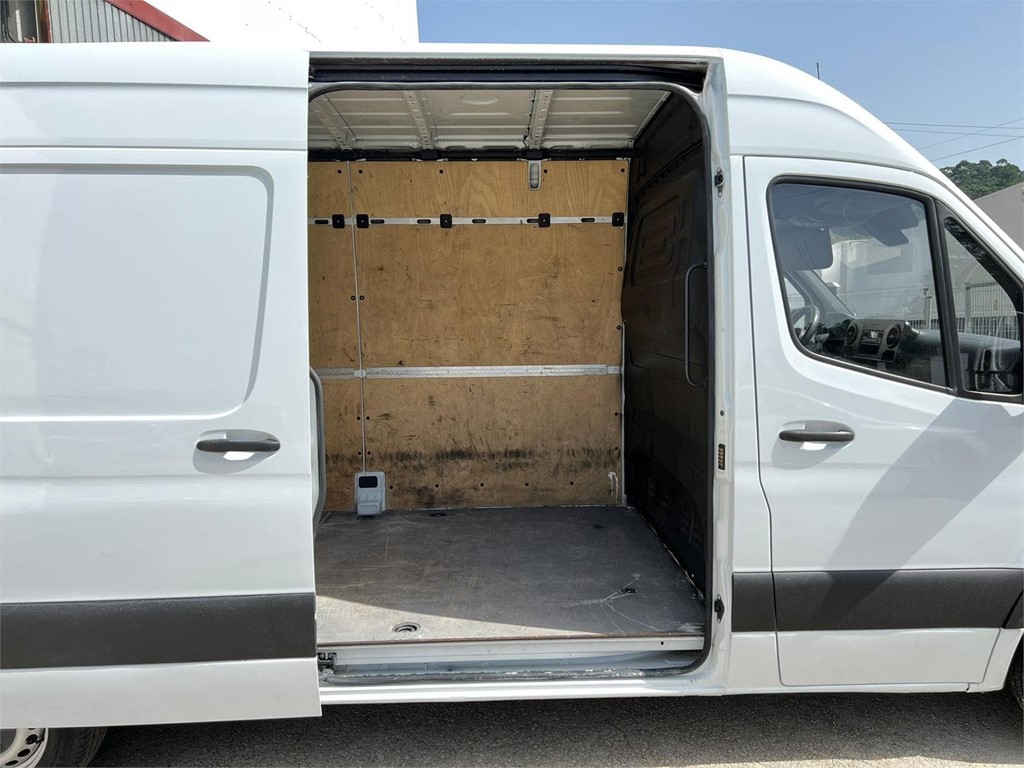 Foto 5 MERCEDES-SPRINTER 314 MEDIO 3.5T T.