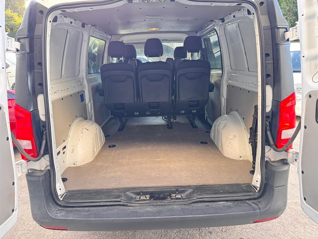 Foto 11 MERCEDES-VITO 110 MIXTA PRO LARGA