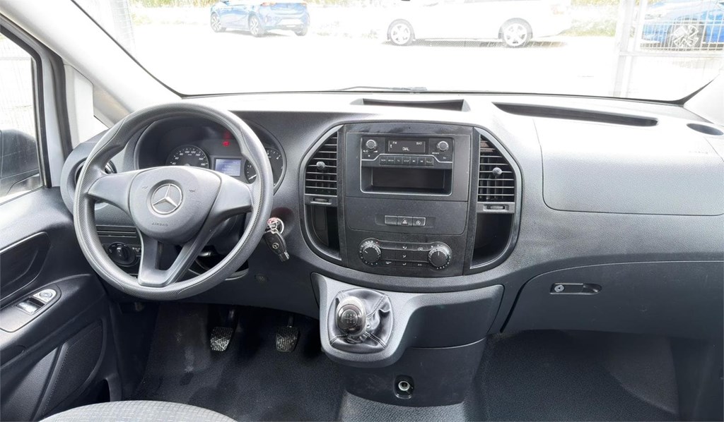 Foto 12 MERCEDES-VITO 110 MIXTA PRO LARGA 
