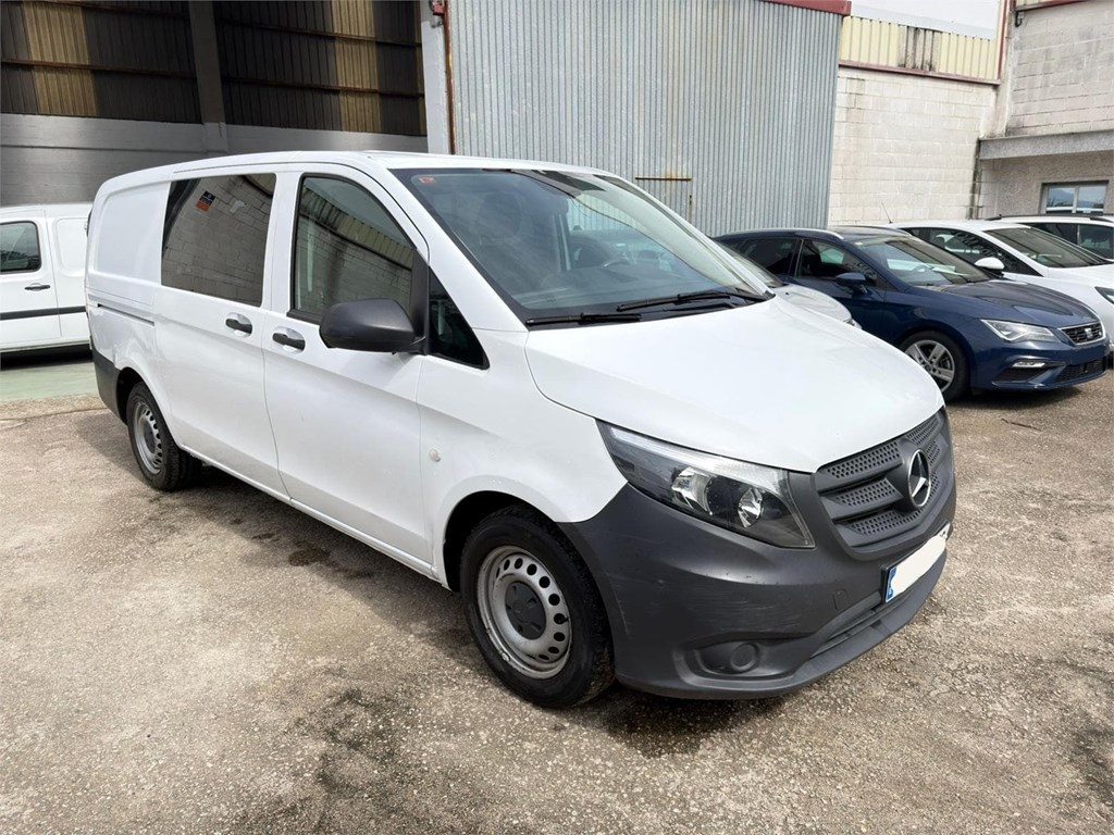 Foto 2 MERCEDES-VITO 110 MIXTA PRO LARGA 