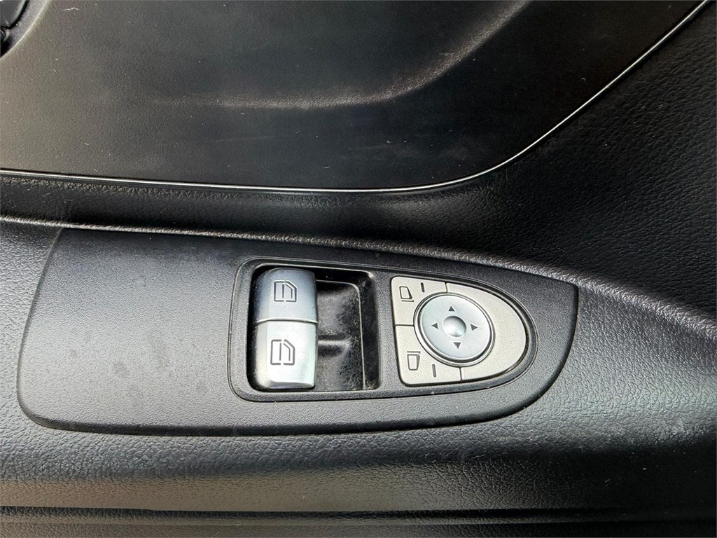 Foto 7 MERCEDES-VITO 110 MIXTA PRO LARGA 