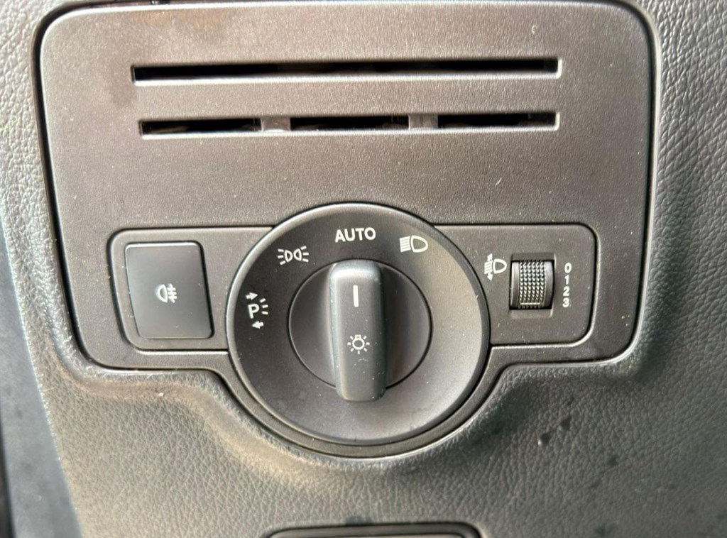 Foto 8 MERCEDES-VITO 110 MIXTA PRO LARGA 