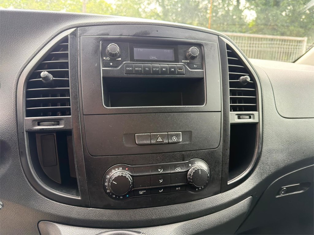 Foto 9 MERCEDES-VITO 110 MIXTA PRO LARGA 
