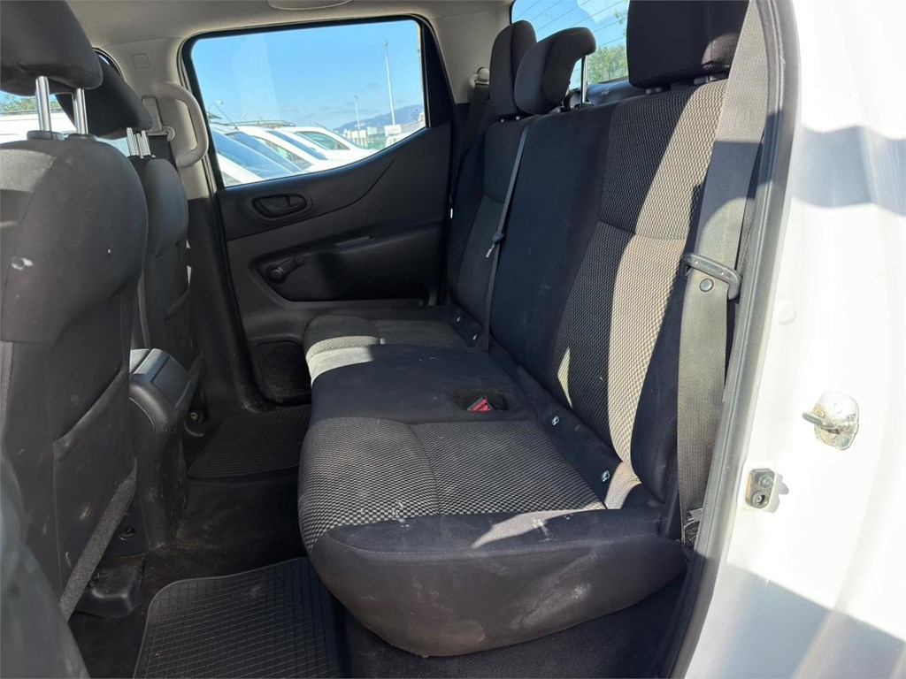 Foto 14 NISSAN-NAVARA Doble Cabina  E6D 4X4 6LWC