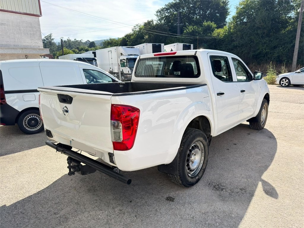 Foto 4 NISSAN-NAVARA Doble Cabina  E6D 4X4 6LWC