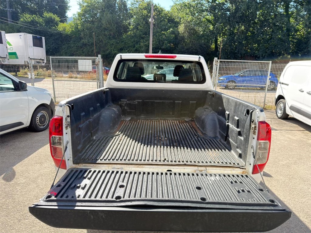 Foto 5 NISSAN-NAVARA Doble Cabina  E6D 4X4 6LWC
