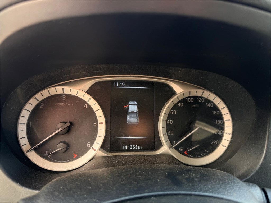 Foto 7 NISSAN-NAVARA Doble Cabina  E6D 4X4 LNT