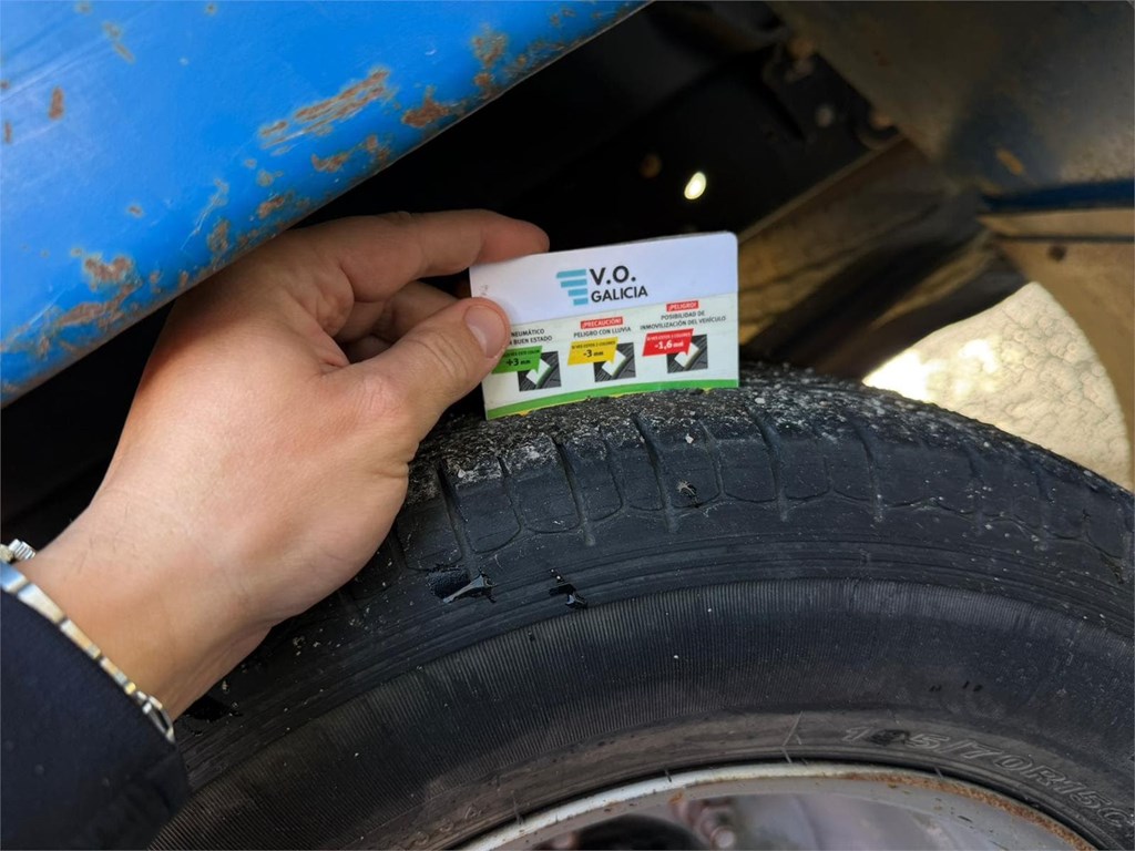 Foto 19 Nissan-NT400 Cabstar 35.14 Basculante – ZD30