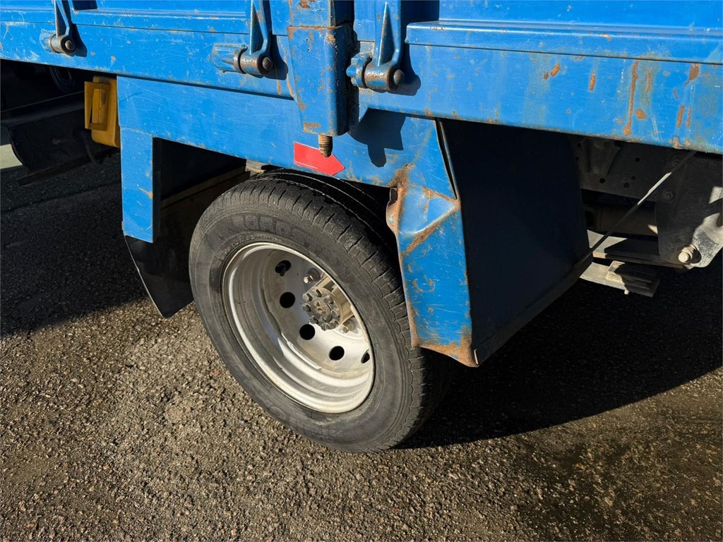 Foto 25 Nissan-NT400 Cabstar 35.14 Basculante – ZD30