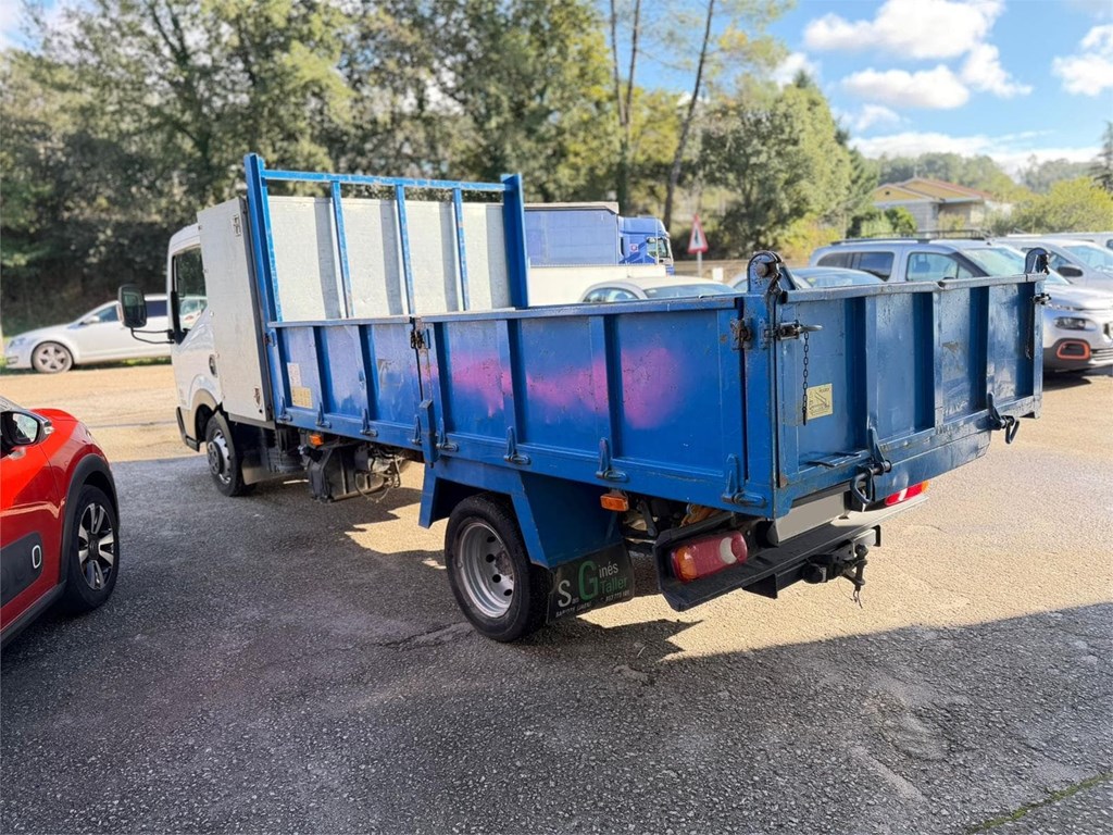 Foto 3 Nissan-NT400 Cabstar 35.14 Basculante – ZD30