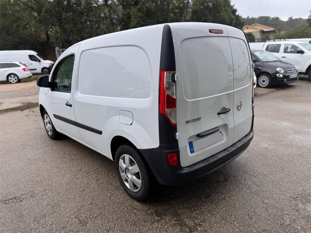 Foto 3 NISSAN-NV250 OPTIMA