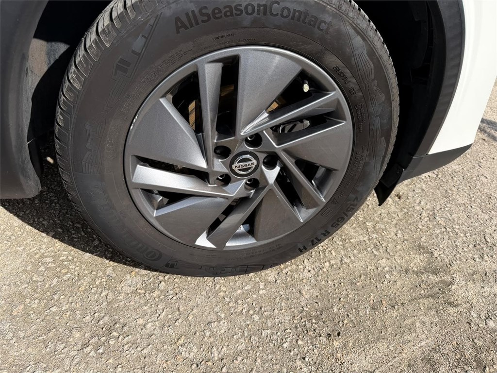 Foto 28 NISSAN-QASHQAI ACENTA 2LVB 