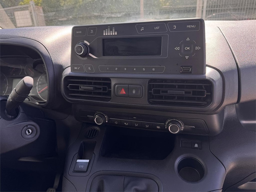 Foto 10 OPEL-COMBO 3 PLAZAS  MODUWORK 33LNN