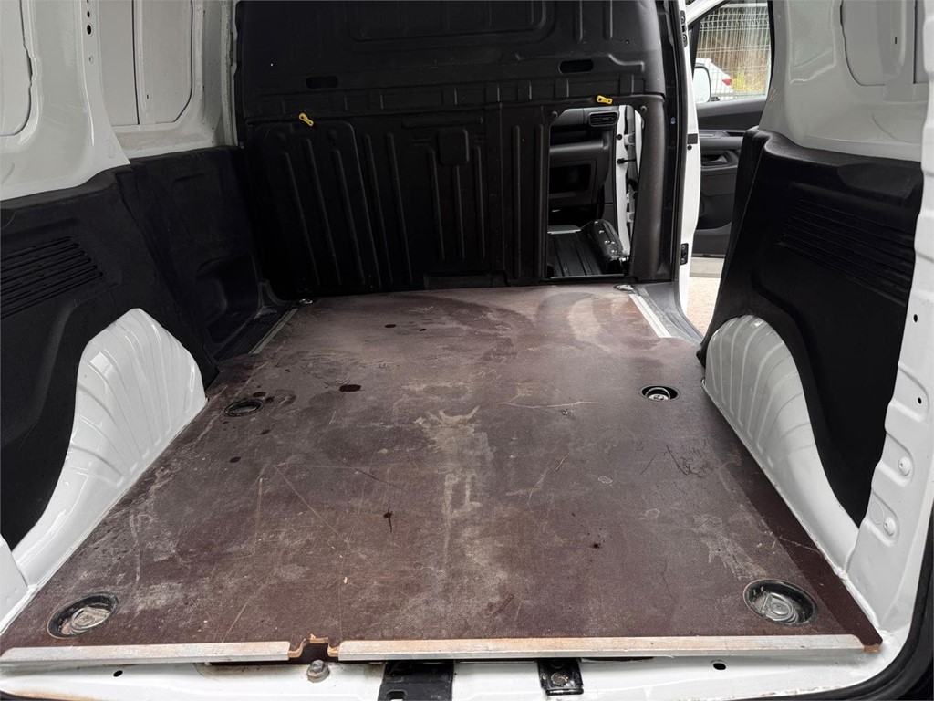 Foto 12 OPEL-COMBO 3PLZ MODUWORK 27LNB