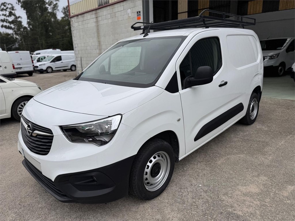 Foto 1 OPEL-COMBO 3PLZ MODUWORK 27LNB