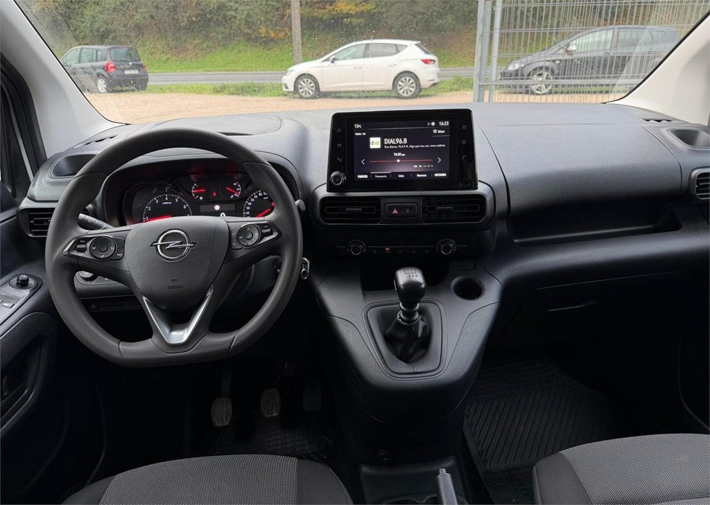 Foto 13 OPEL-COMBO COMBI 5  8LPJ