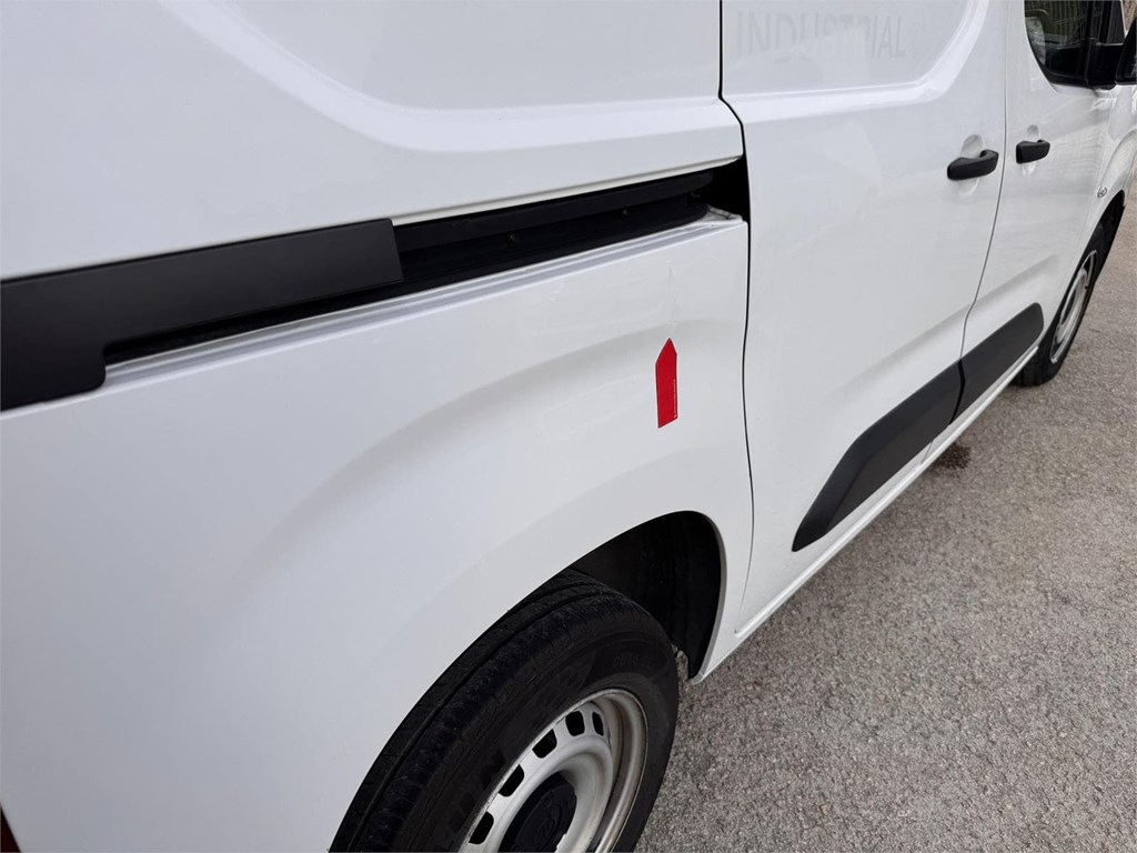 Foto 25 OPEL-COMBO M CARGO 2LTF