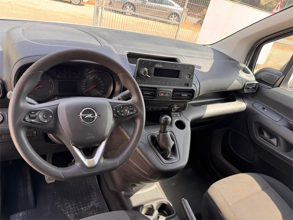 Foto 11 OPEL-COMBO M CARGO MT5 5LVG