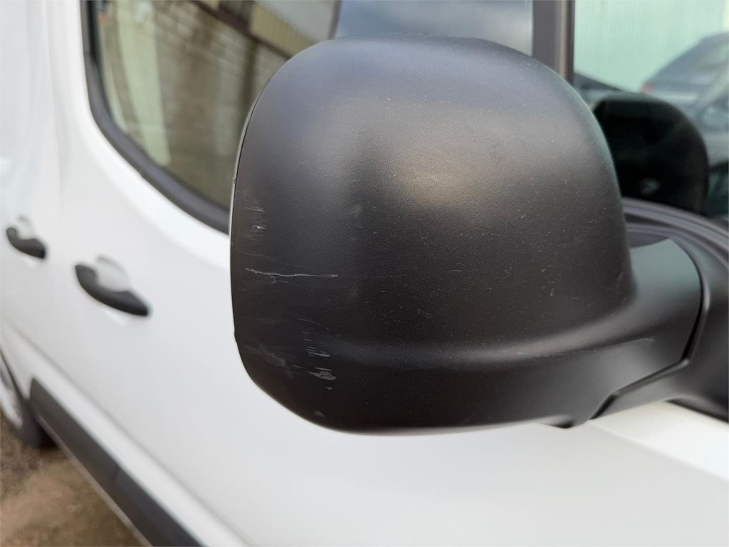 Foto 31 OPEL-COMBO M CARGO MT5  99LVB