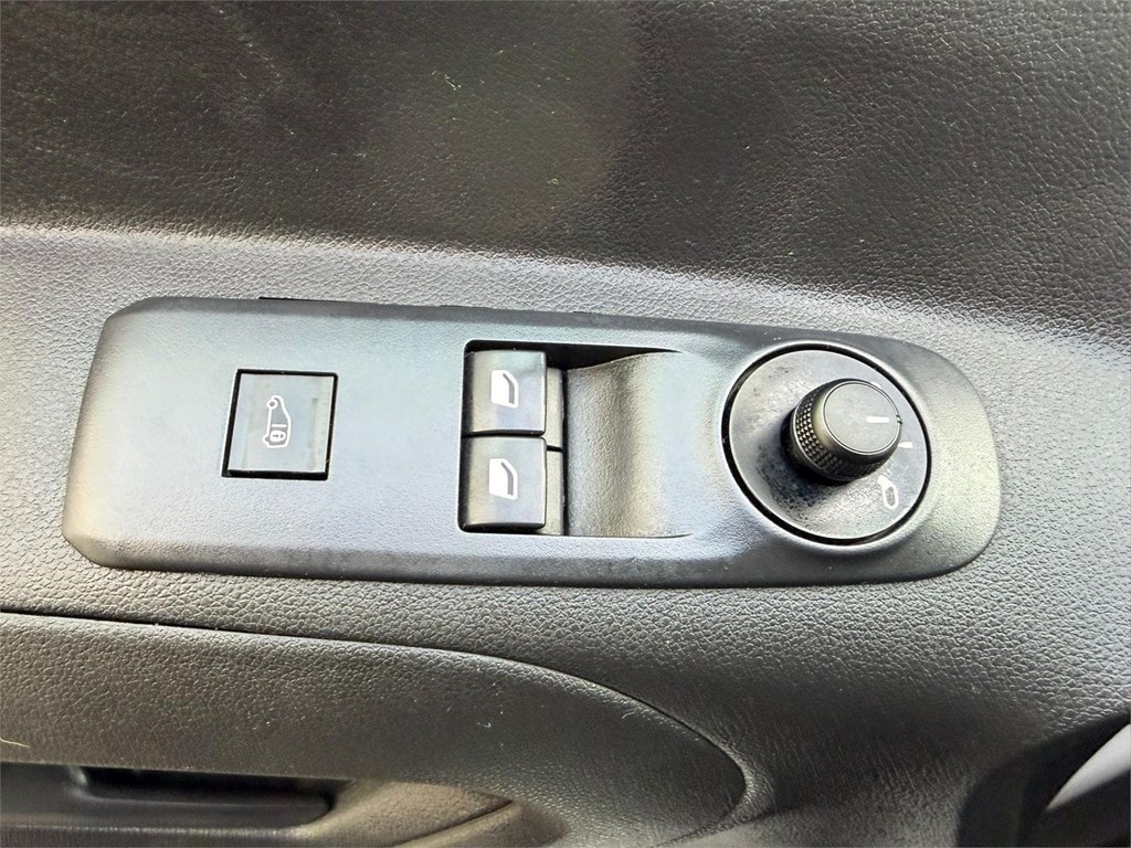 Foto 8 OPEL-COMBO M CARGO MT5  99LVB