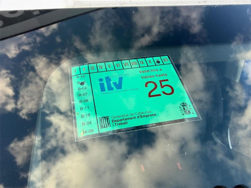 Foto 18 OPEL-COMBO M CARGO MT5 S&S 93LTR