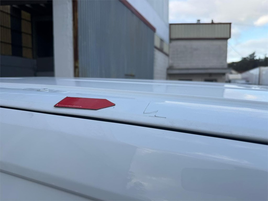 Foto 34 OPEL-COMBO M CARGO MT5 S&S 93LTR