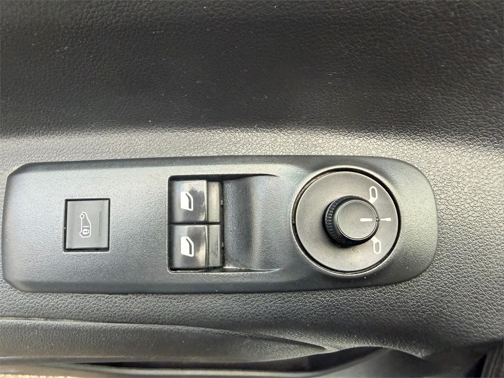 Foto 7 OPEL-COMBO M CARGO MT5 S&S 93LTR